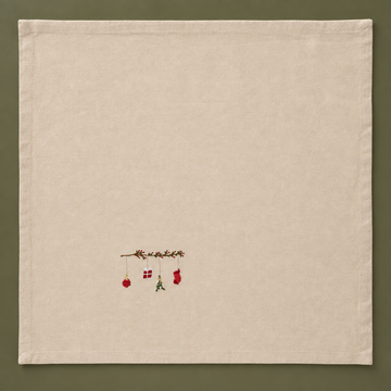 Stoffserviette „Tradition“ bestickt Baumwolle Natur 40x40cm – Produktansicht