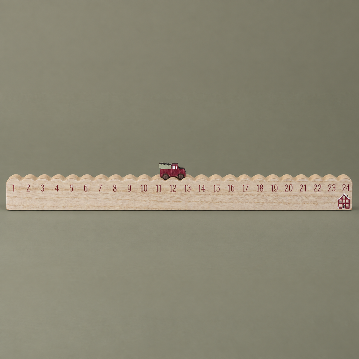 Adventskalender „Weihnachtsfahrt“ MDF 1–24 50cm – 2 Varianten – Produktansicht