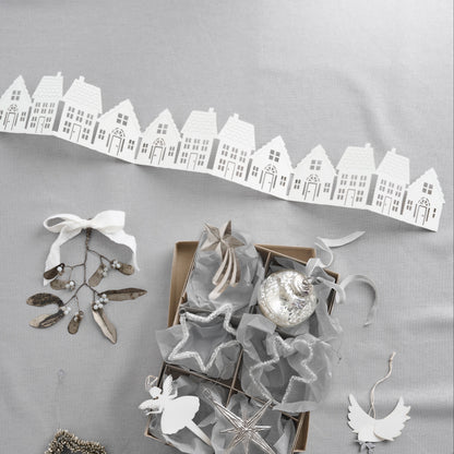 Papierhäuser „Wintergasse“ faltbare Tischdekoration 69cm – Quadratischer Ausschnitt aus Herstellerbild 5