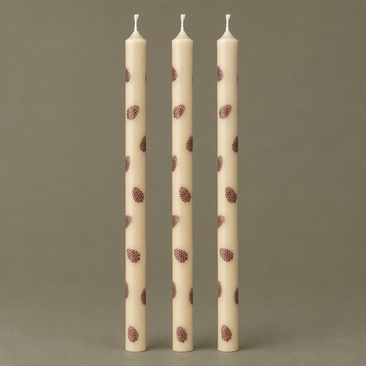 Dünne hohe Kerzen „Zapfen“ Stearin 20cm 3er Set – Produktansicht