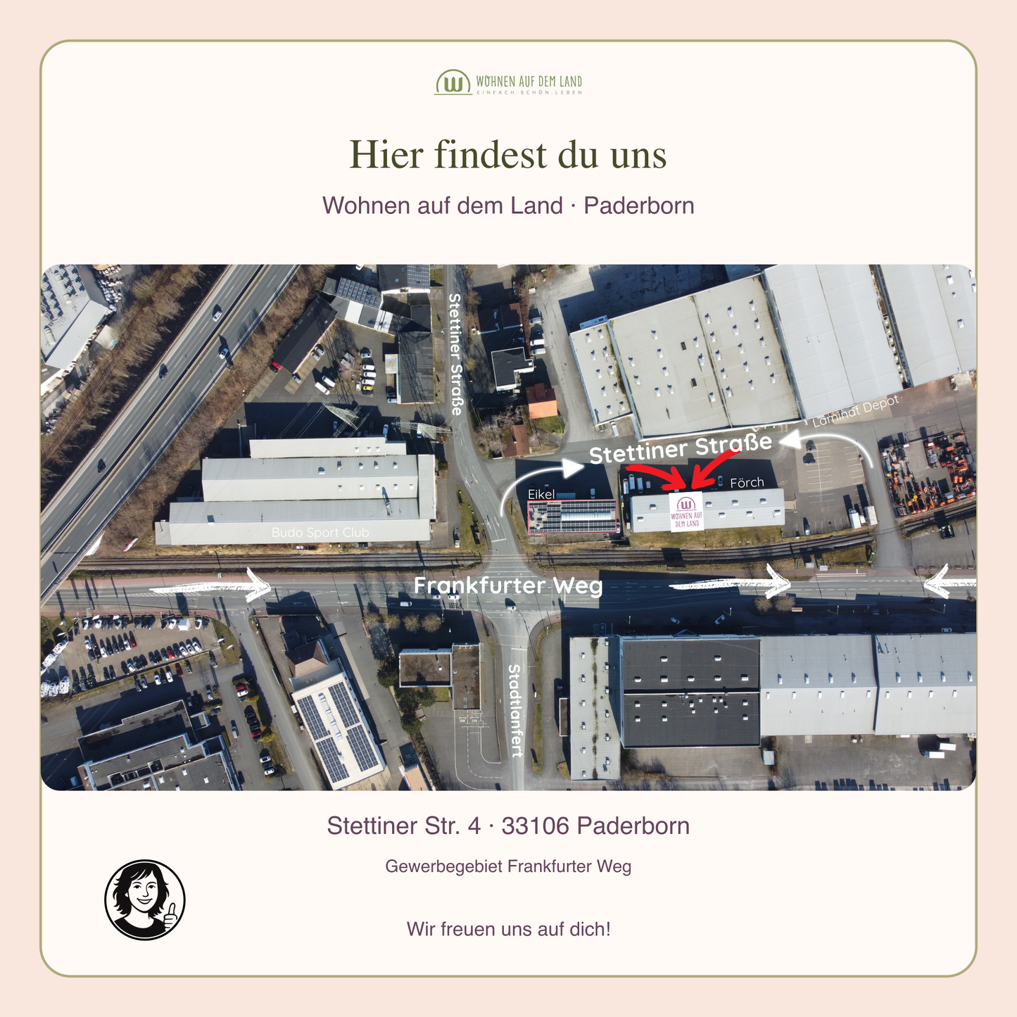 Luftaufnahme mit Anfahrt zu Wohnen auf dem Land in Paderborn