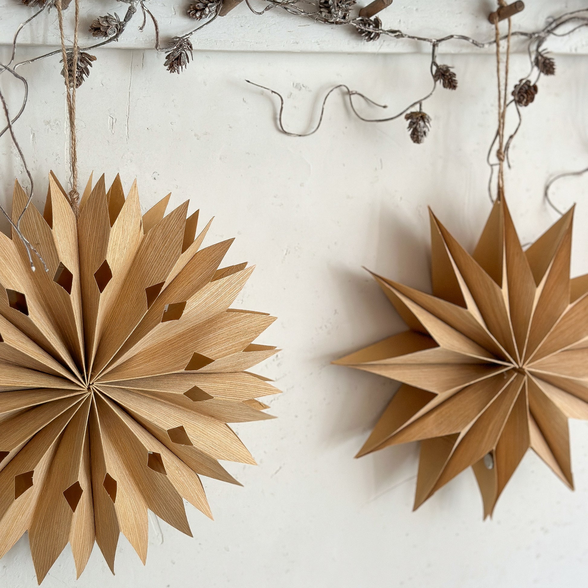 Anhänger Sterne "Weihnachtsstern" Papier 25cm 2 Varianten - Wohnen auf dem Land