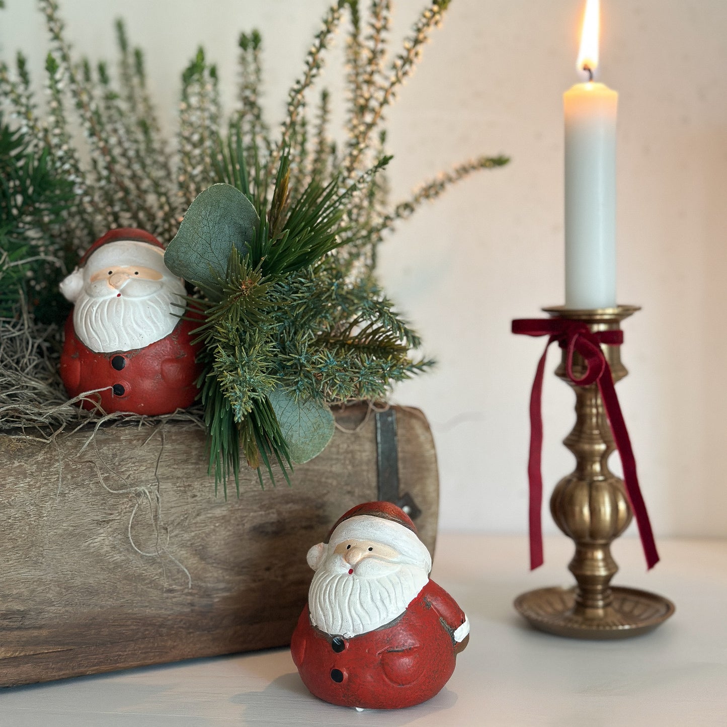 Deko Figur Weihnachtsmann "Nikolaus" Keramik Rot Weiß 2 Größen - Wohnen auf dem Land