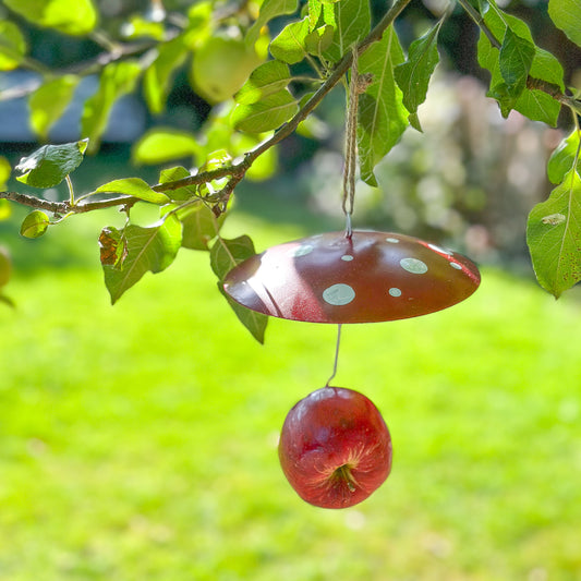 Futterhalter Aufhänger Fliegenpilz "Vogelglück" Metall 14cm - Wohnen auf dem Land