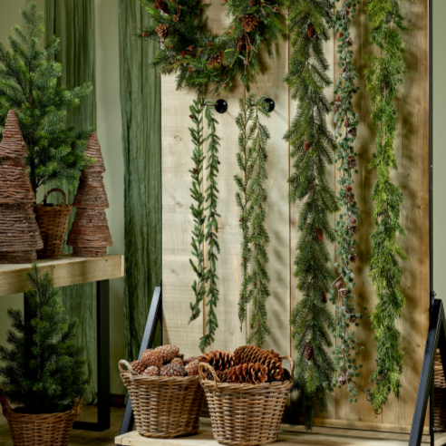 Deko Girlande Tanne mit Zapfen "Nordic Pine" Grün 183cm - Wohnen auf dem Land