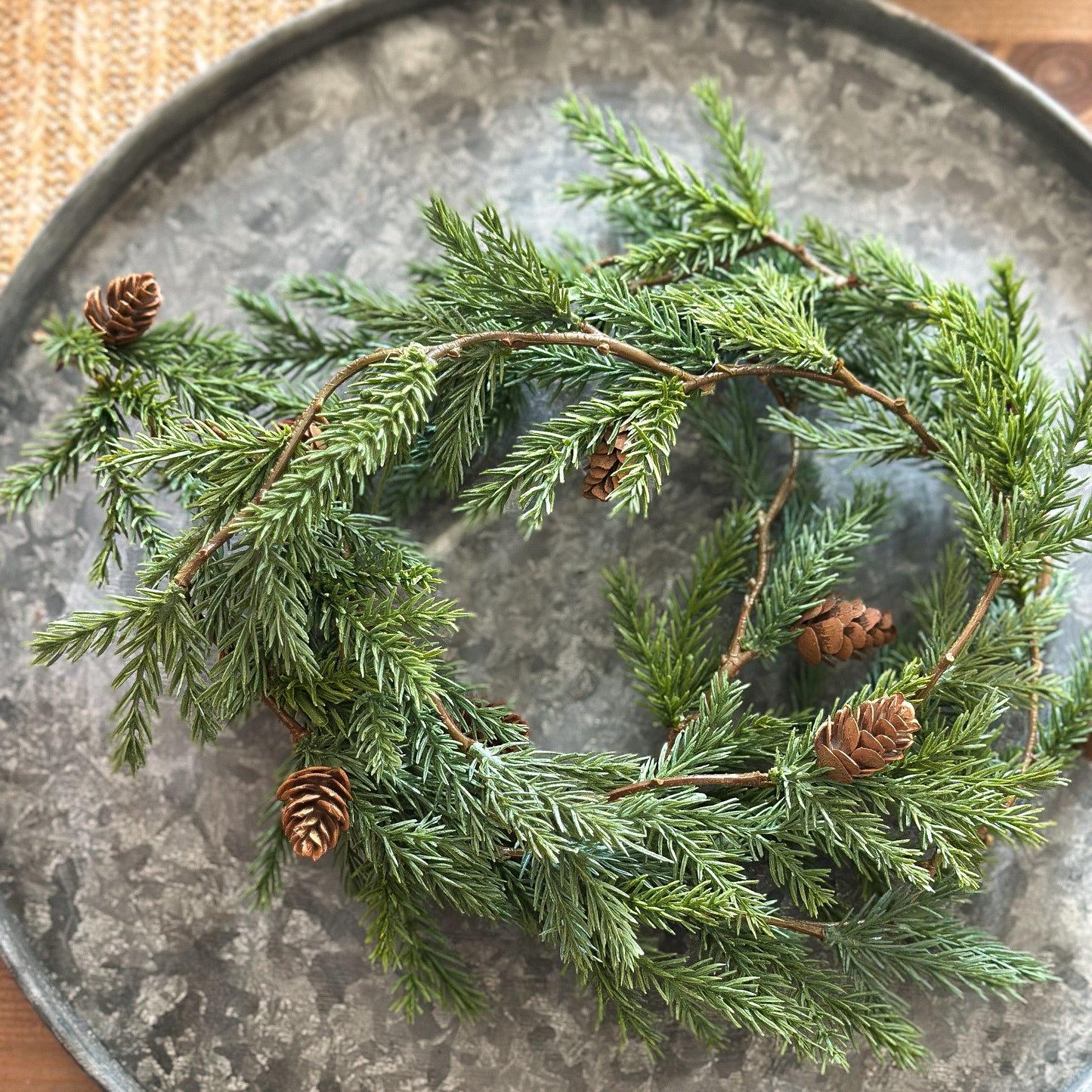 Deko Girlande Tanne mit Zapfen "Nordic Pine" Grün 183cm - Wohnen auf dem Land