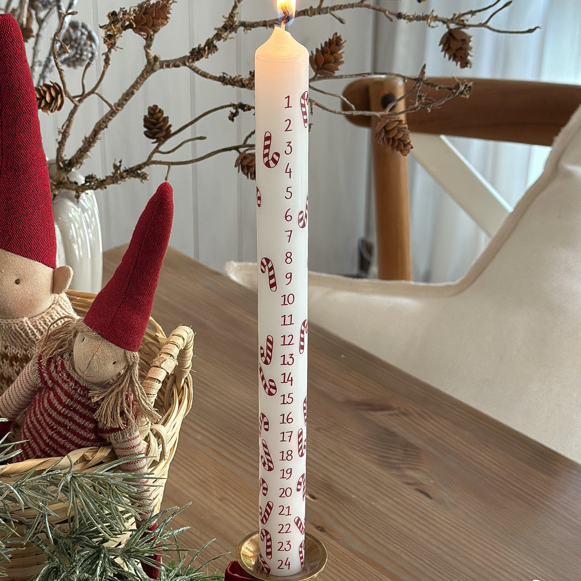 Stabkerze Advent "Candy Canes" Weiß Zahlen 1-24 Zuckerstangen Dekor 290x22 - Wohnen auf dem Land