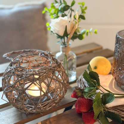 Windlicht mit Henkel "Sienna" Rankengeflecht mit Glas 2 Varianten - Wohnen auf dem Land