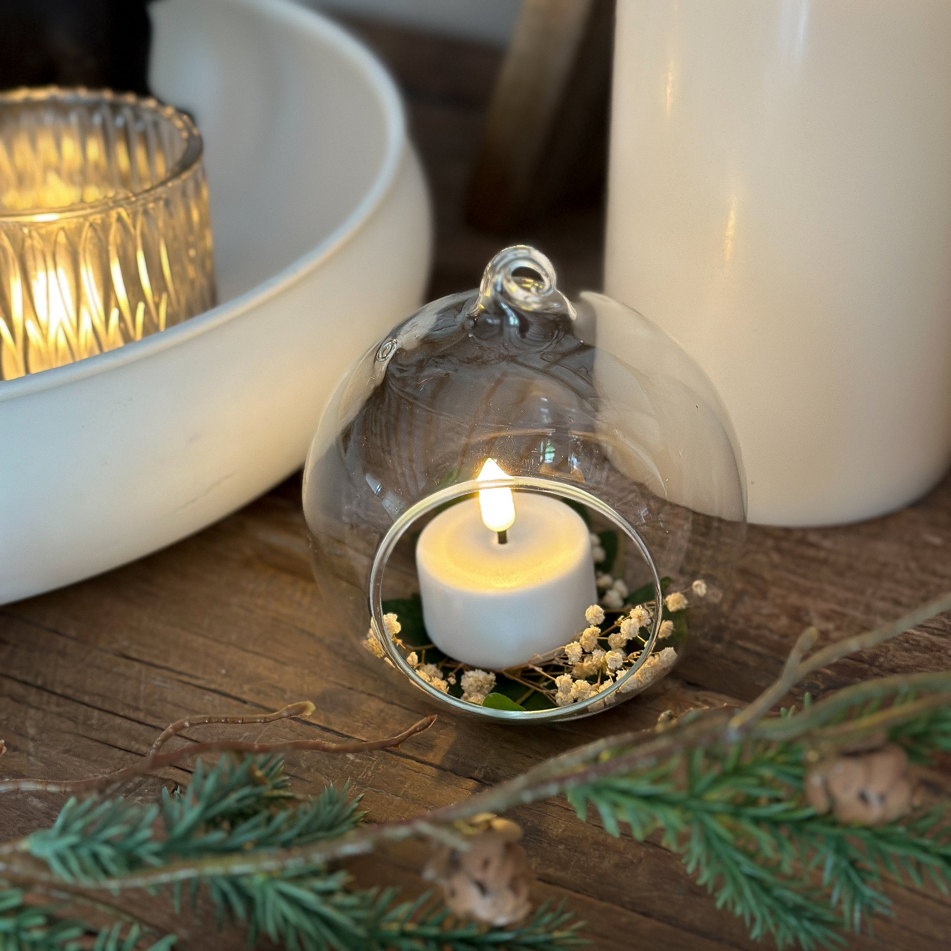 Teelichthalter Anhänger Kugel "Like Hugo" Glas 10cm - Wohnen auf dem Land