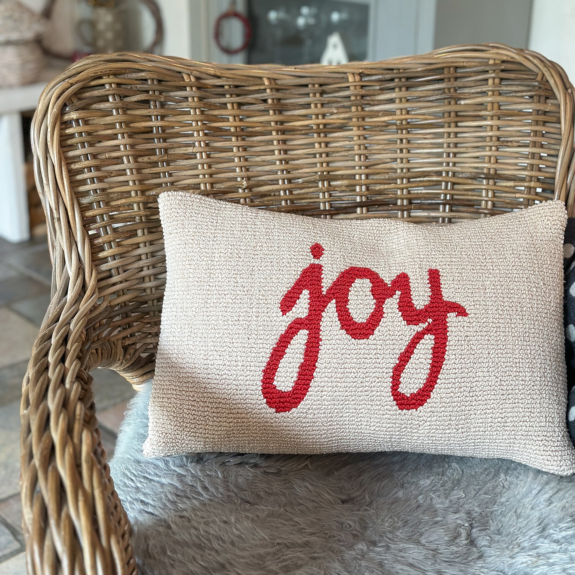 Deko Kissen "Joy“ beige rot 50x30cm - Wohnen auf dem Land