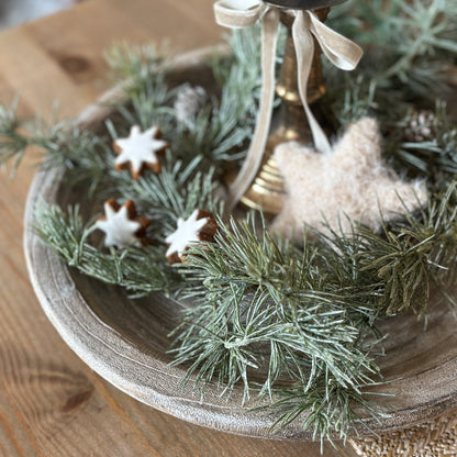 Deko Kranz Tanne "Zedernzauber" leicht geweißt Grün 32cm - Wohnen auf dem Land
