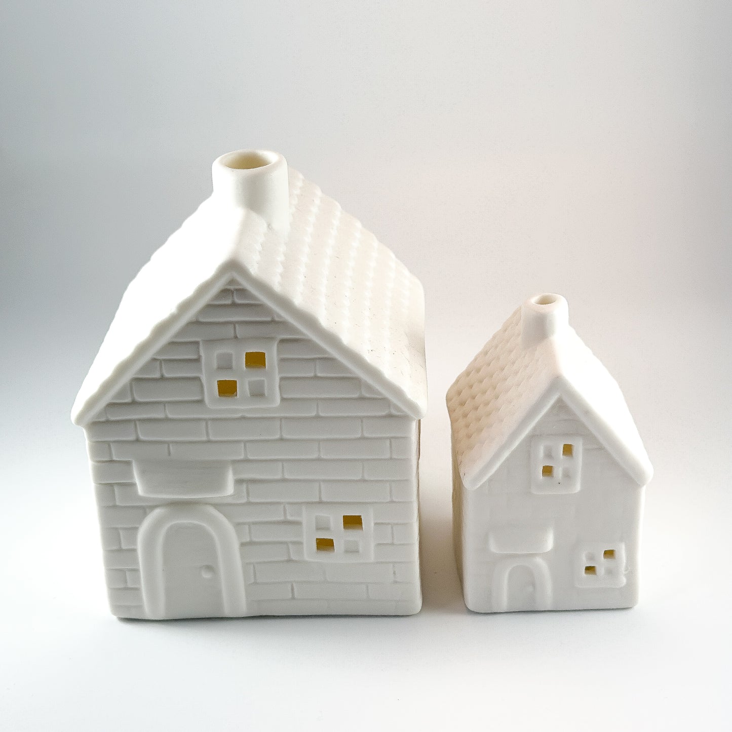 LED Lichthaus "Bricks" Porzellan Tür Rund Weiß 2 Größen - Wohnen auf dem Land