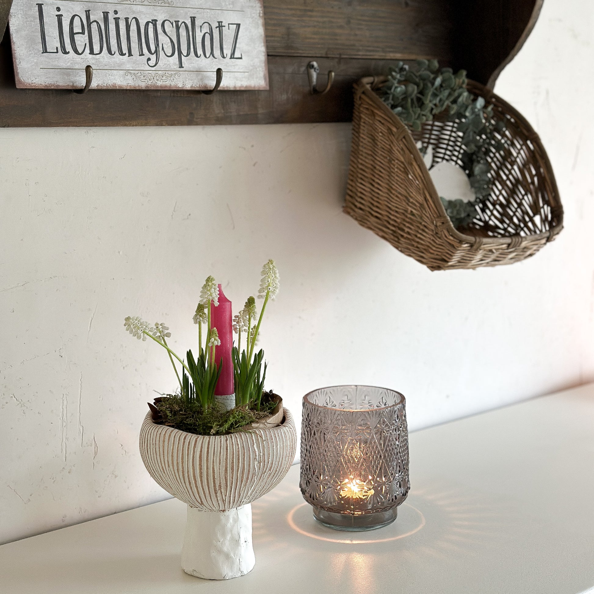 Vase Topf "Pokal" Zement Weiß 15cm - Wohnen auf dem Land