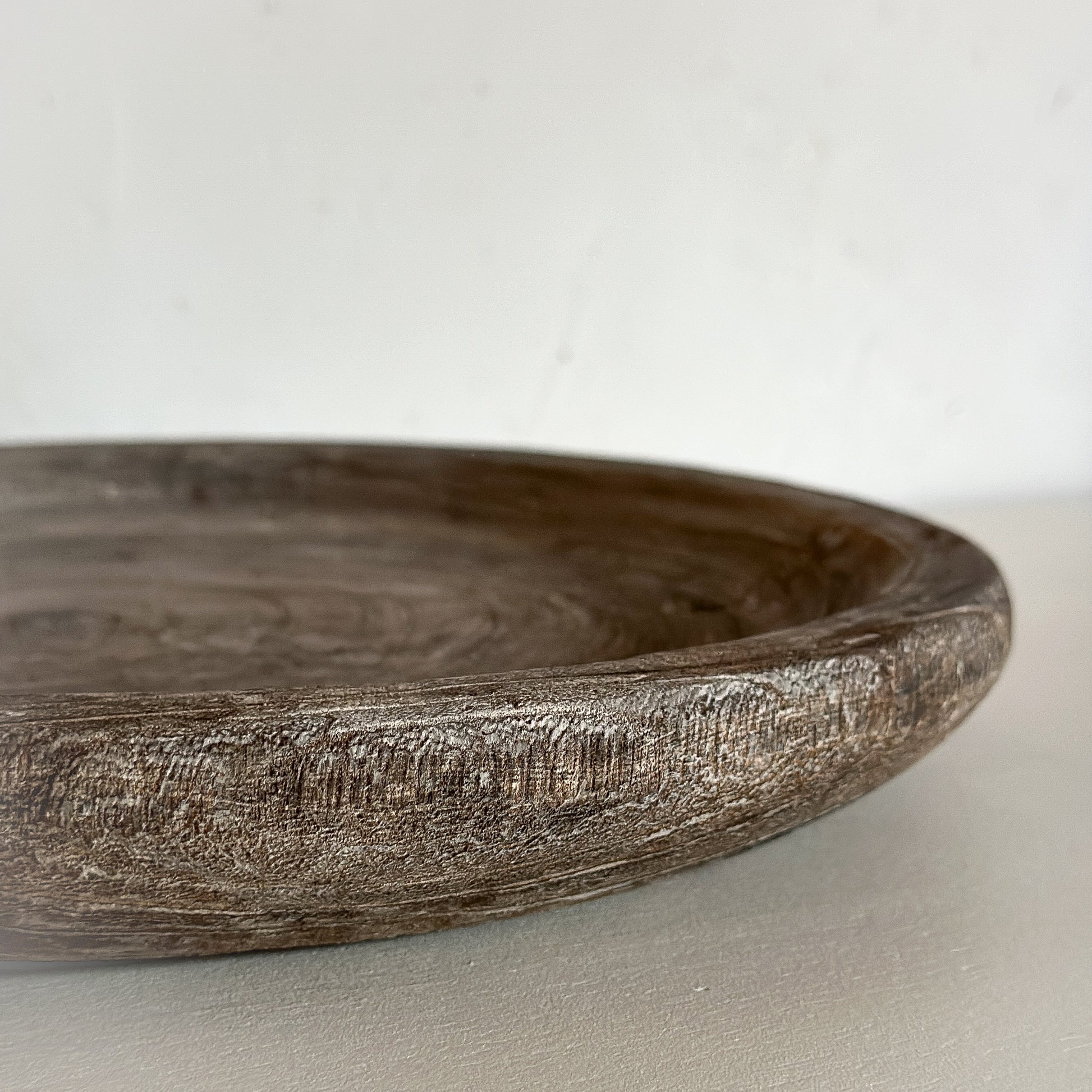 Tablett Schale "Antik" Holz Rund 34cm - Wohnen auf dem Land