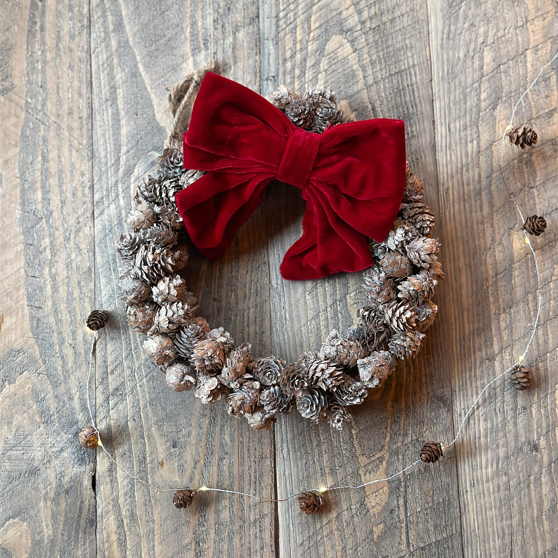 Schleife Deko "Velvet Grace" Samt Rot 2 Größen - Wohnen auf dem Land