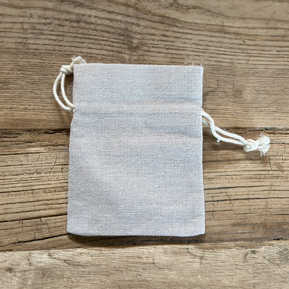 Stoffbeutel "Mini Bag" als Batterie-Versteck, naturfarben, 10cm, Zubehör von Wohnen auf dem Land, handliche Aufbewahrung.