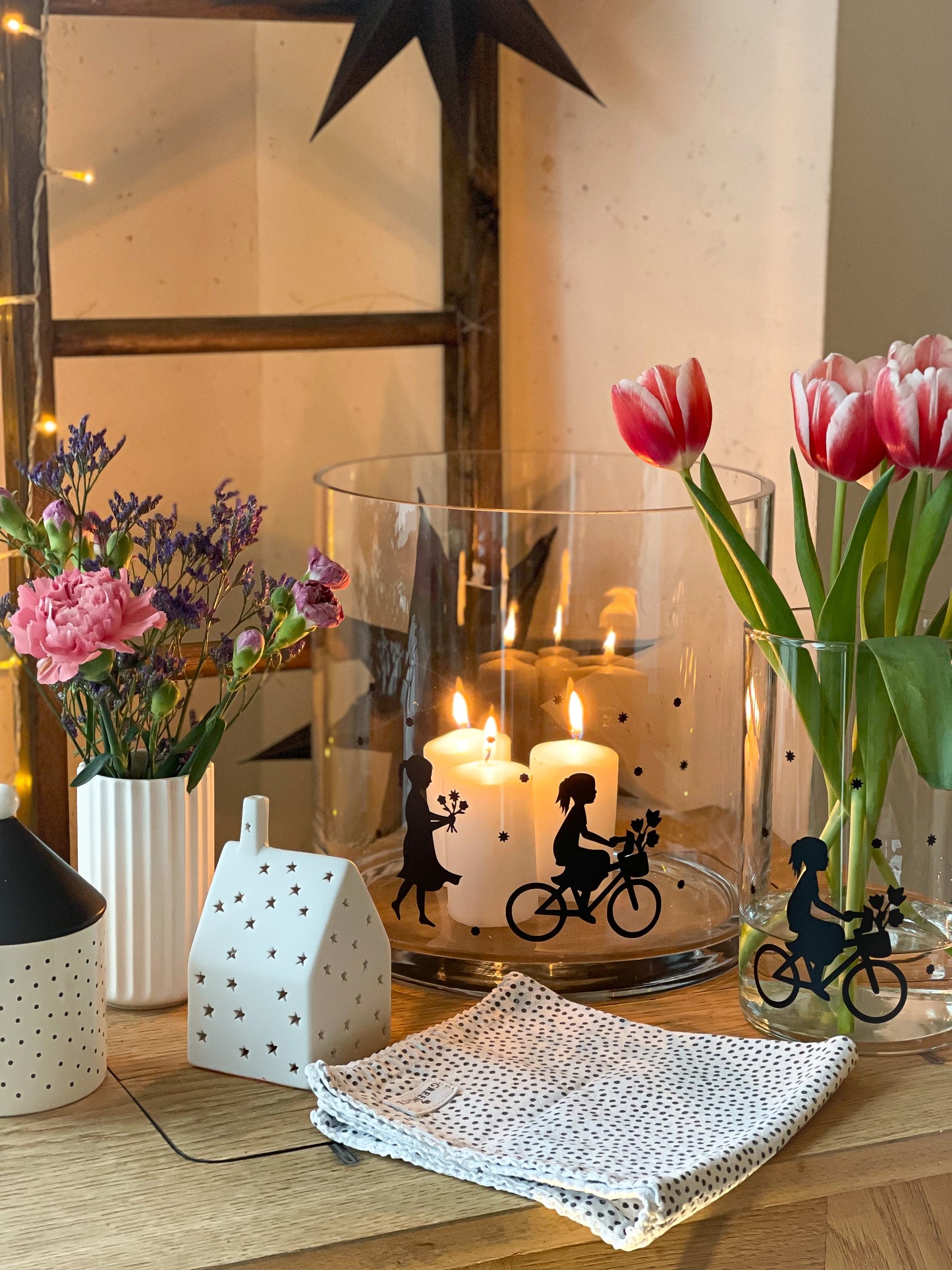 Aufkleber "Blumen-Mädchen" - Wohnen auf dem Land