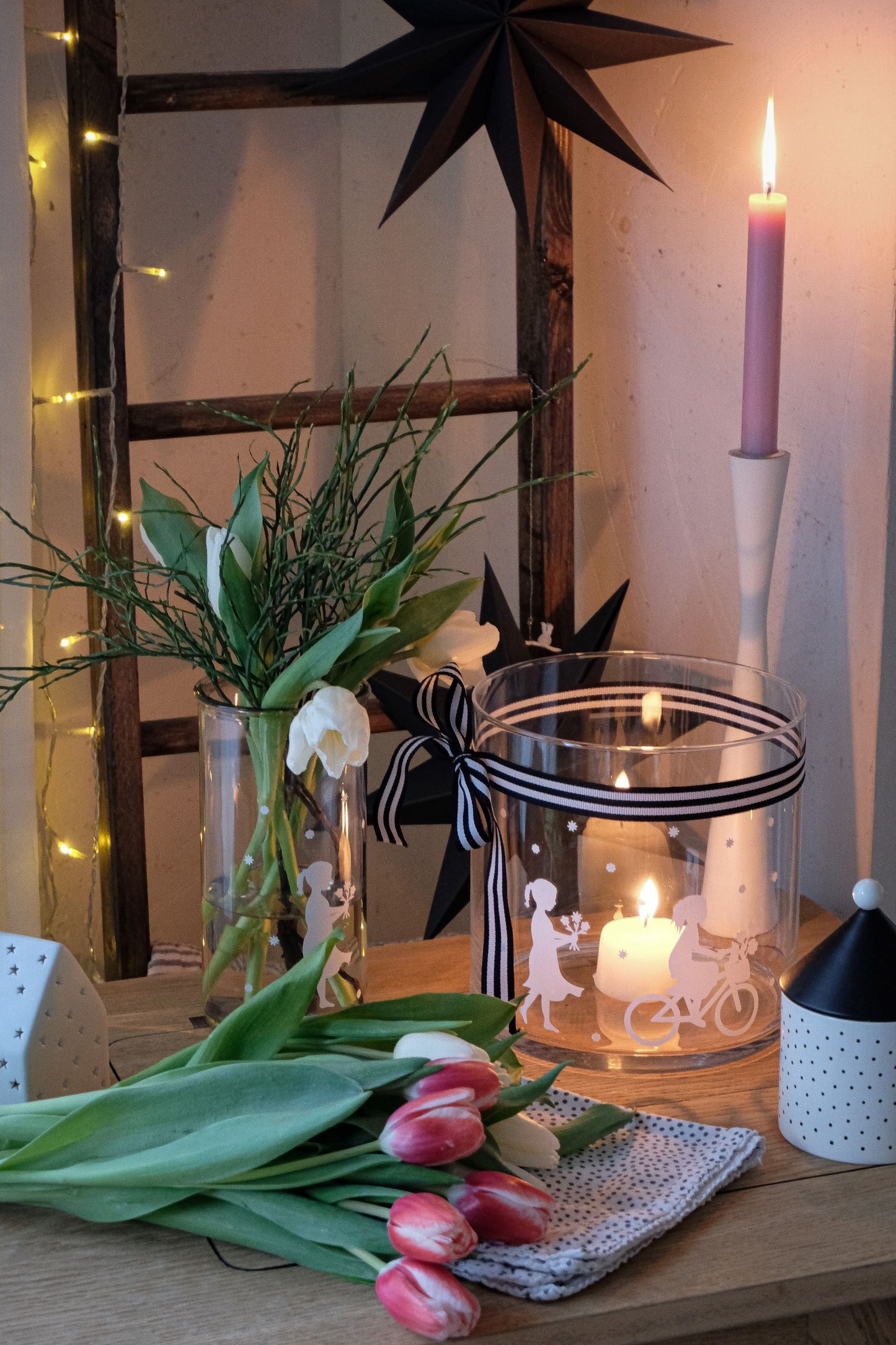 Aufkleber "Blumen-Mädchen" - Wohnen auf dem Land